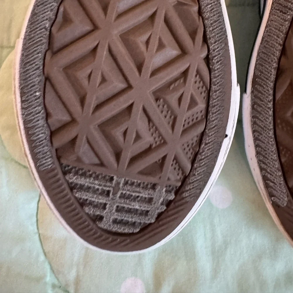 Converse Black and White Sneakers Toddler size 11